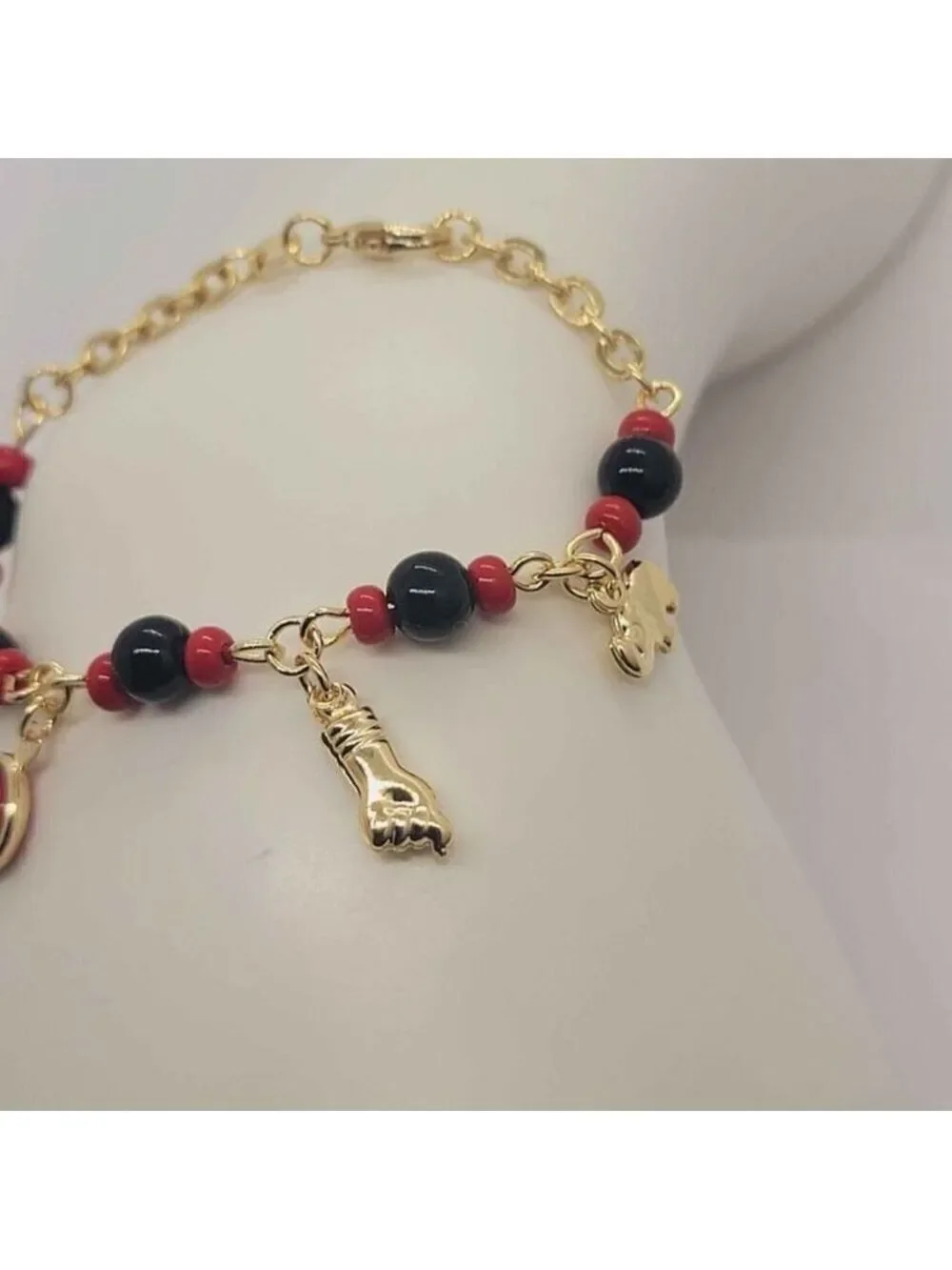 Brand New Brazilian 18k Gold Filled Red Evil Eye & Azabache Bracelet